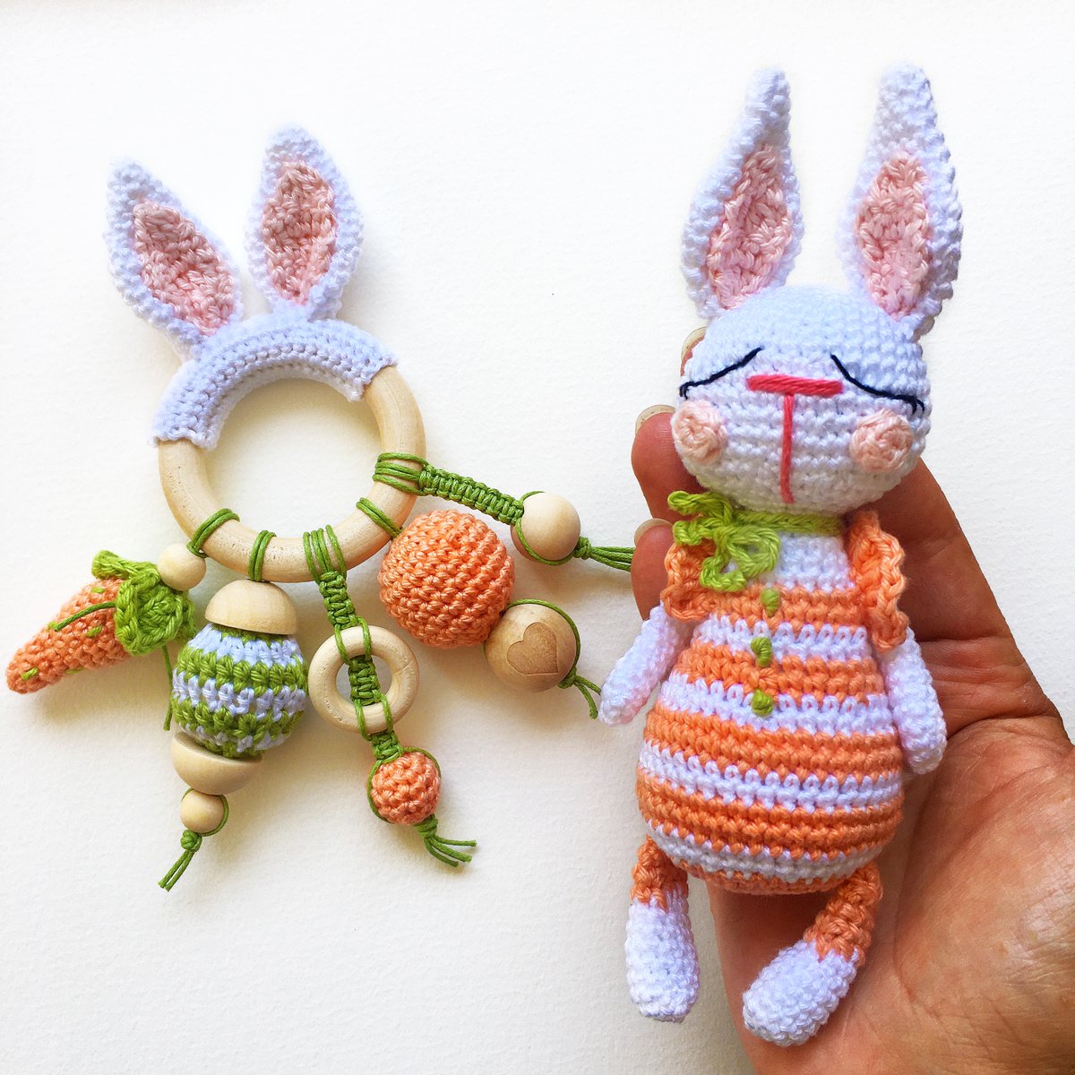 AmimamiDoll's tweet photo. Eco Friendly Teething set for new baby! It's у best gift for new mom! You will find in my #etsy store https://t.co/rnA2gw6R6e
#newborn #parenting #momlive #newmomgift #newmom #teething #babytoys #ecofriendly #bunnytoy https://t.co/tDsyUUVcPs