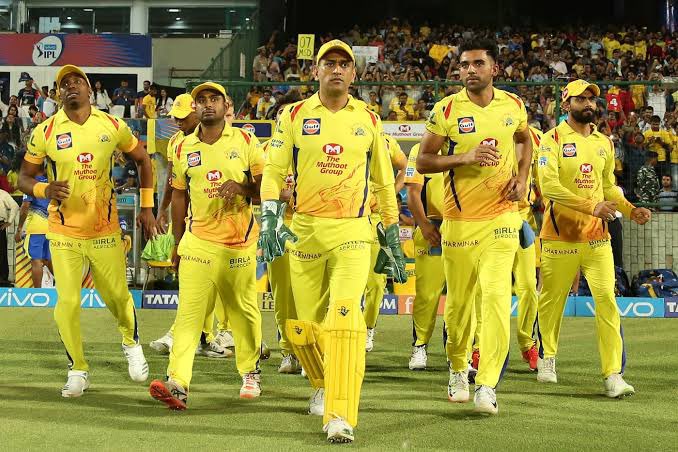 KevinDharia's tweet photo. The IPL 2020 will start at 19th sep. at United Arab Emirates.. @msdhoni ‘s paltan will back.. #chennaisuperkings  #IPL2020 Dubai we are coming #CSK @ChennaiIPL @ImRaina @imjadeja @DJBravo47 CSK is ready be like 😍 https://t.co/hbAHi562D9