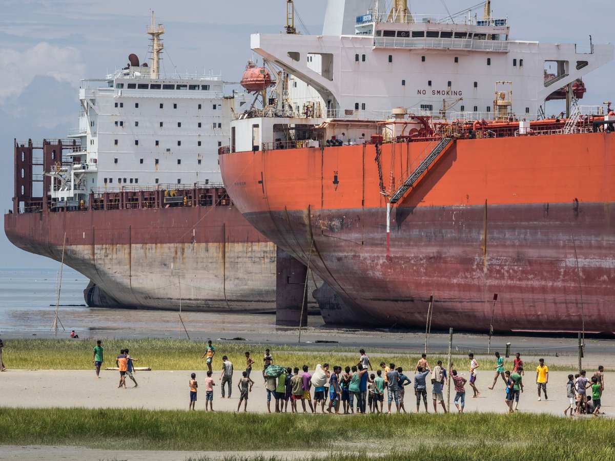 We hope the  @leighdayintl case against Maran (UK) leads to ship owners meeting international standards for  #shiprecycling, sending their ships to ethical yards, and investment in South Asia to improve work practices, health & safety and environmental impacts 16/16