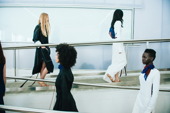 ELLEducation_es's tweet photo. La Fase de Pre-Producción es clave en la organización de eventos. Atento a este post de #diariodeunaestudiante.
.
https://t.co/ymjm6wymsR
.
#escuelamodaELLE #estudiarmoda #cursomoda #organizacioneventos #eventosmoda https://t.co/vtjc0GukrV