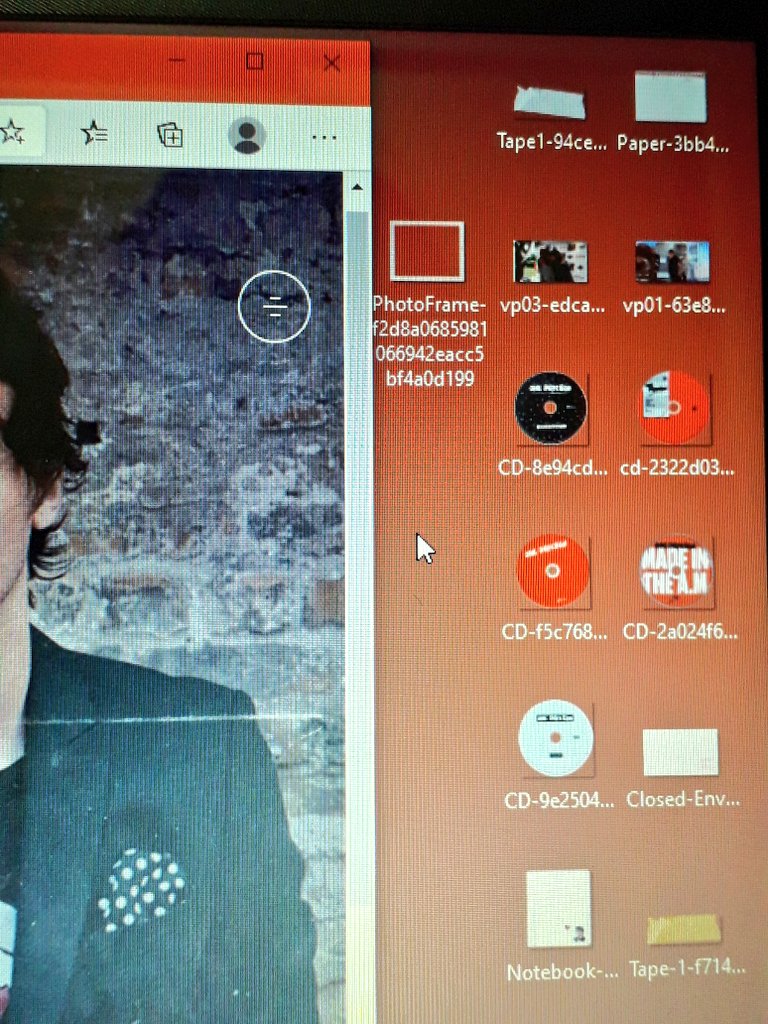 starrybibby's tweet image. I think I stole smth 🤧 #10YearsWithOneDirection #1D