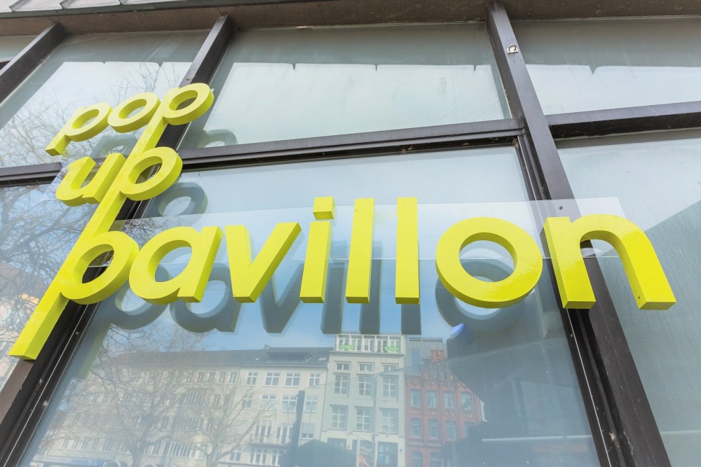 KielSailingCity's tweet photo. Vielfältiges Kulturprogramm im #PopUpPavillon bis Ende 2020 steht. Vom 28.7-2.8. Cyber Future Vision - Digital Art Comic. Es folgt #Zukunftsdialog #Kiel2042 der @stadt_kiel  https://t.co/Ue4BuQZdv5 https://t.co/Kk0EADosbL