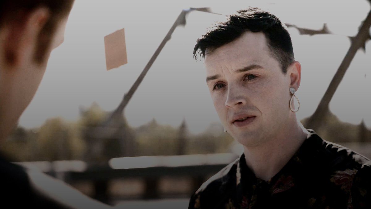 [gallavich x taylor swift's cardigan]
to kiss in cars and downtown bars was all we needed,
you drew stars around my scars but now i'm bleeding
