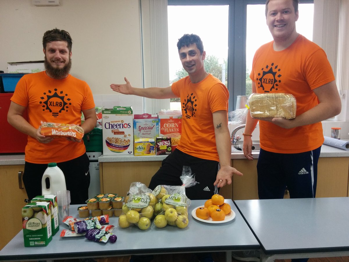 fox_damon's tweet photo. We a mixture of newer &amp; experienced @Evolve_Impact #HealthMentor staff coming together today for #national @XLR8camps training ahead of the summers activities across schools! #holidayprovision #catchup #Wellbeing #summerholidays #education https://t.co/IFjMoLY6U7