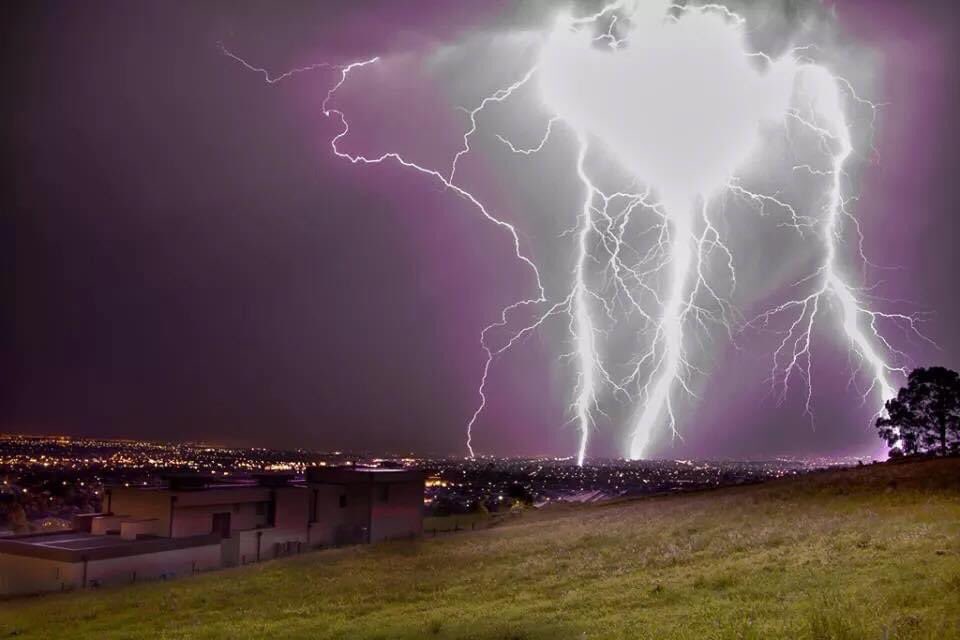 Victorian Storm Chasers tweet media