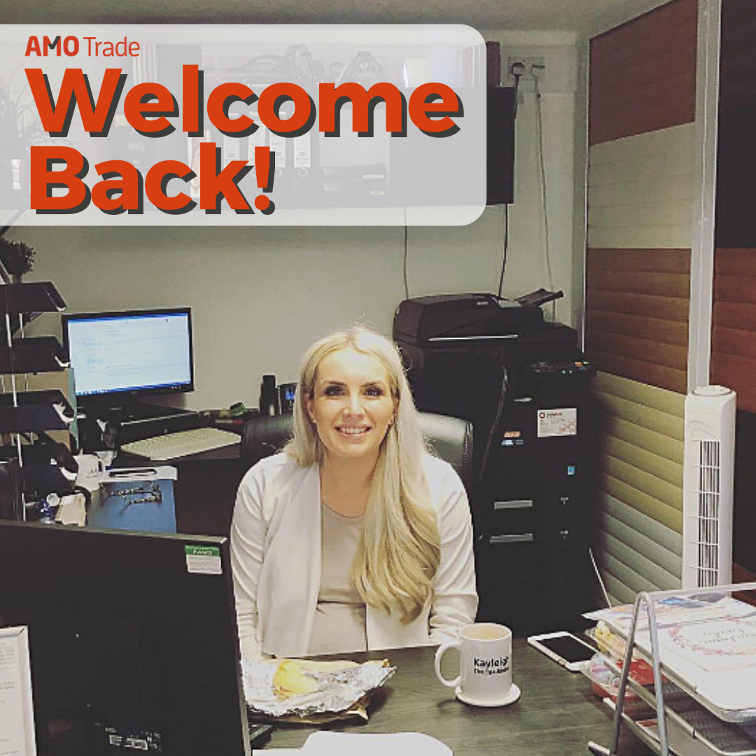Kayleigh is coming back to work on Monday!

She will be job sharing with Jane next week to take some of the load off but, its safe to say, we're looking forward to having her back in the office.

We just hope she doesn't miss Penny too much!

#WelcomeBack #BackToWork #OfficeLife