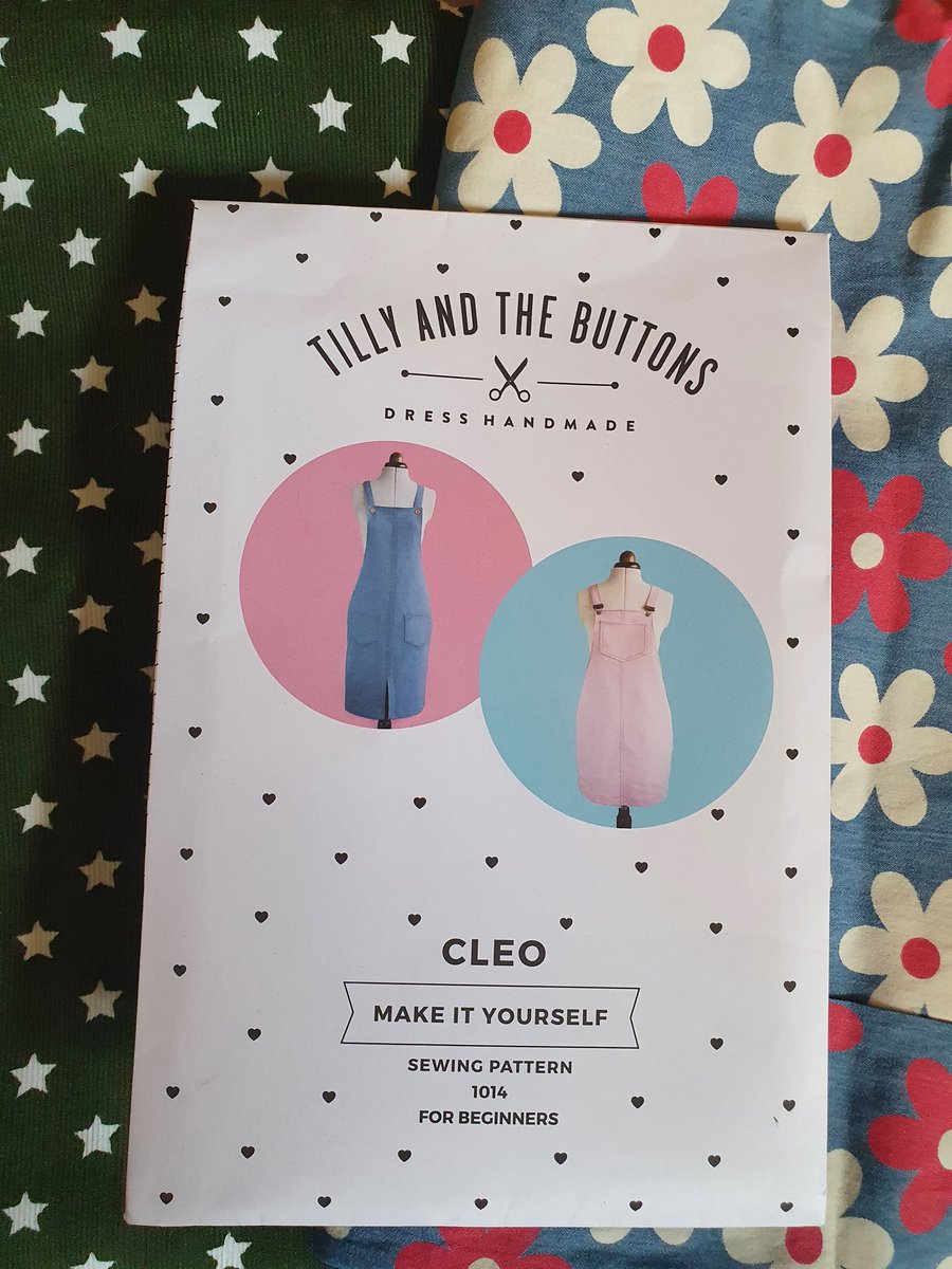 MissSpencerDT's tweet photo. Summer wardrobe decisions... flowers or stars? #SewingCleo #Sewing #MeMade #MeMadeWardrobe https://t.co/bTBXRku9CM