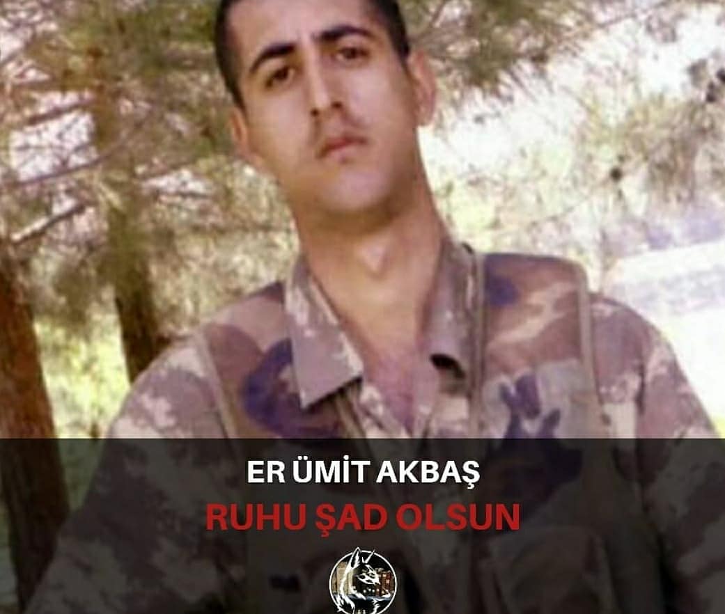 TTAarsiv's tweet photo. 24 TEMMUZ ŞEHİDİMİZ(2)
*Jandarma Astsubay Üstçavuş Yakup Akdağ
2017/Siirt
*Uzman Çavuş Muhammed Şahin
2012/Hakkari
*Uzman Çavuş Regaip Şahin
2012/Hakkari
*Er Ümit Akbaş
2012/Van
*Polis Memuru Kağan Kılıç
2016/Tunceli https://t.co/RsYrVYAfo3