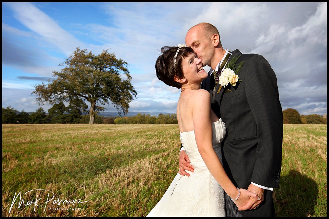 A married couple enjoy a romantic kiss on their special day ❤️💍❤️ #weddingphotography #wedding #bride #weddinginspiration #weddingday #weddingphotographer #weddingdress #photography #devonwedding #weddings #weddingplanner #bridesquad #bridetobe #weddingideas #prewedding #bridal