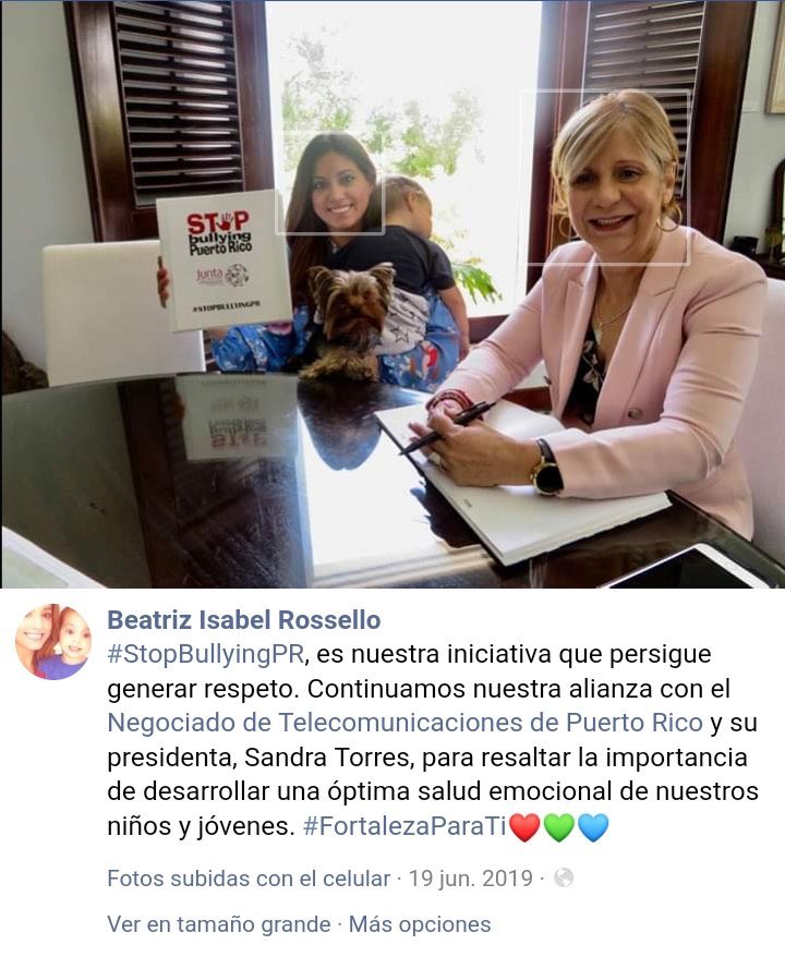 jolqueta's tweet photo. Buenos Dias Gobernador Exiliado @ricardorossello y Non-Grata Primera Dama @beatrizrossello 

#RICKYTEBOTAMOS✊🏻🇵🇷

#StopBullying 
#PNPOrganizacionCriminal 
 
#BellaLaFoto

Eeeeeeehhhhh Macarena’ 🕺🏻💃🏽

#aWandaLaPusoRicky 
#WandaRenuncia https://t.co/sEGLsHcC8S