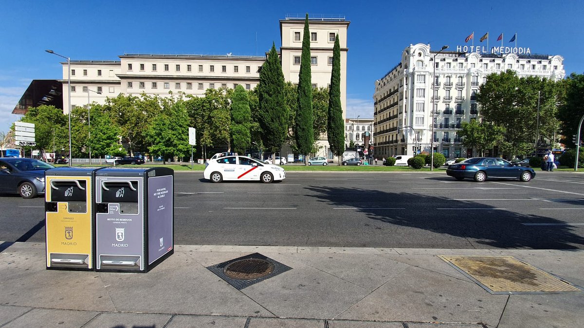 En @SULOIbérica comenzamos la instalación de las primeras papeleras inteligentes solares compactadoras en  Madrid. Completamente autónomas y equipadas con diferentes sensores, permiten la optimización de las operaciones de recogida y evitan el desbordamiento de los residuos.