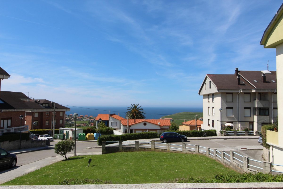 ibarrio's tweet photo. #PlantaBaja con #Te#PlantaBaja con #Terraza en #Venta en #Suances, #Cantabria
Precio: 117.000€

Ubicado en la Calle Quintana
Superficie: 68 m2
Terraza de 40m2

2🛏1🛁
Terraza+Garaje+Trastero+Balcón

#InmobiliariaBarrio
☎️ 942 844 145

https://t.co/HMnlL9Dmo2 
#Realestate #Pisos https://t.co/VMfj0GUjWk