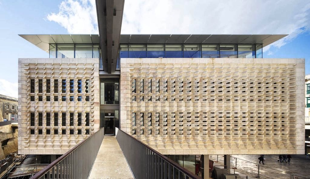 Whether it’s a 200 year old cottage in a sleepy village or a contemporary commercial building in the city, it never looks out of place. 

#limestone #naturalstone #britishstone #modernarchitecture #architecture #design #art #buildings #architecturephotography #architecturelovers