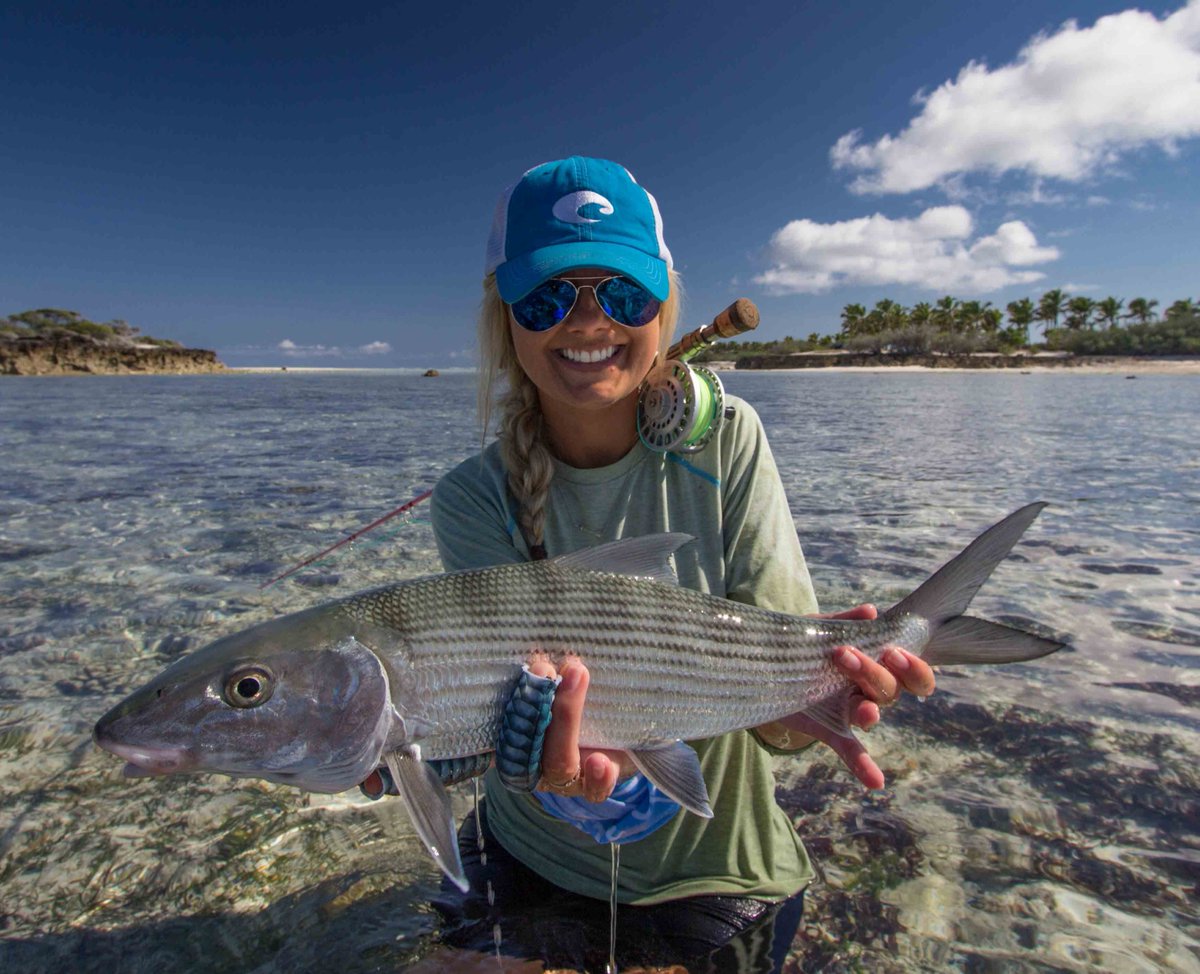 VagabondFly's tweet photo. #FishPornFriday
If Bonefish dont get you revved up, nothing will. 
These are fish for everyone and anyone, and you catch them in the most magnificent of places. 

PC Christiaan Pretorius https://t.co/ChmUJxLTsB
