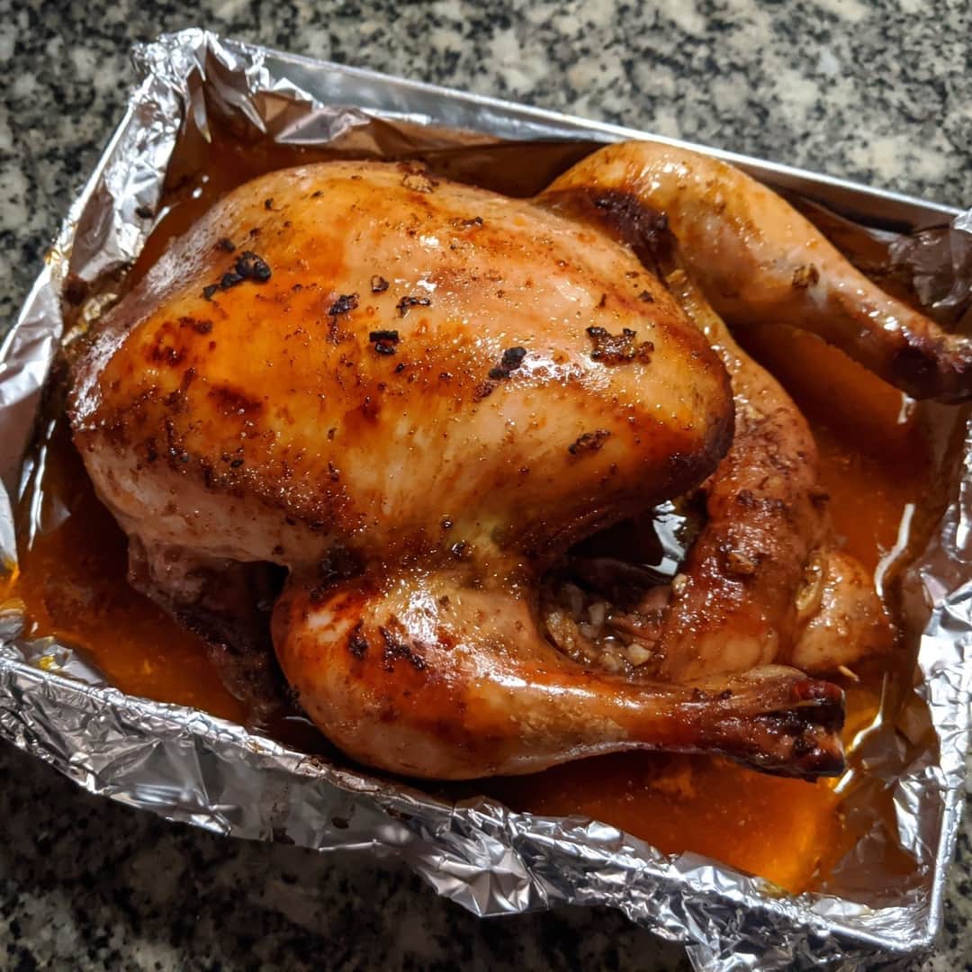 The Real One (they're on FB) in IC Colony does Goan sausages (1200/kh), sorpotel and roast chicken (700/kg), roast pork and smoked chicken (750/kg) and smoked pork (800/kg). Recco by  @sanguine30Call 9820798999 (pick up only). Look at the choris 