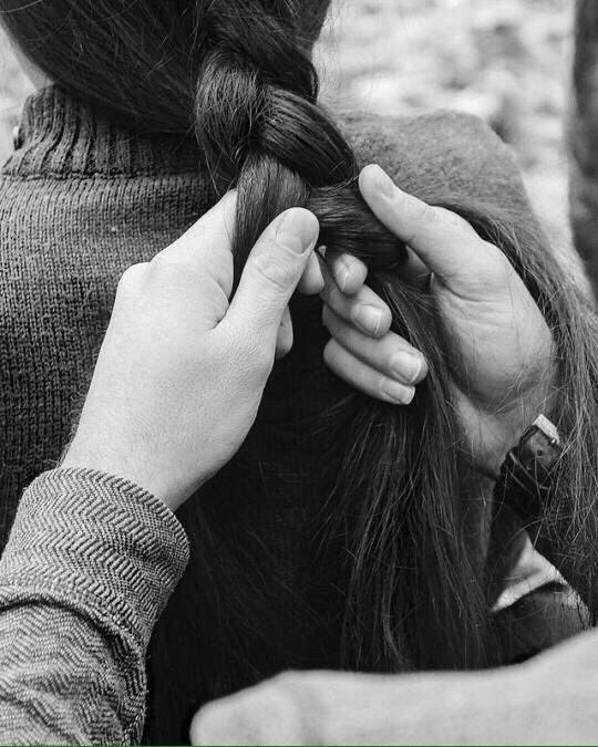 ..
.

يا ضفيرة ماي نسگي الشوگ منچ
.
.
.
#♥️