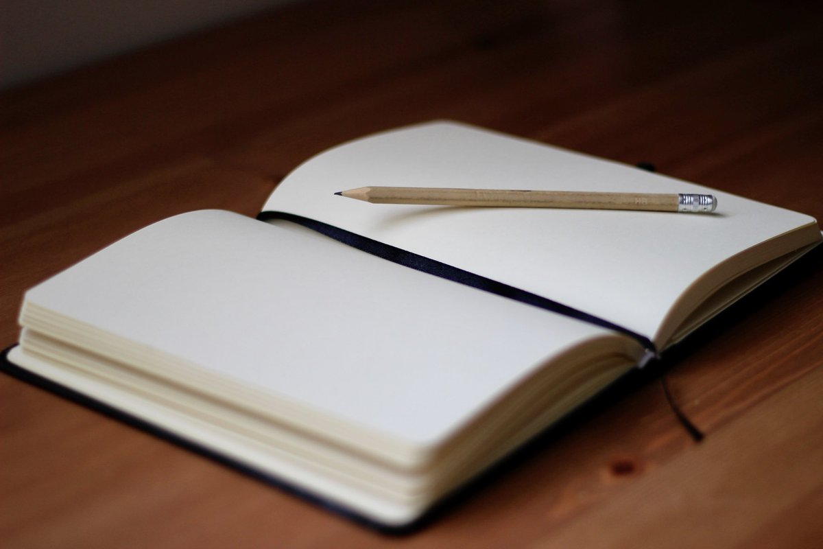 Blogging! What a great way to learn more about client industries, love quietly sitting down to research and write on different aspects. #virtualassistant #virtualassistance #businesssupport #smallbusinesssupport #blogs #lovebeingava