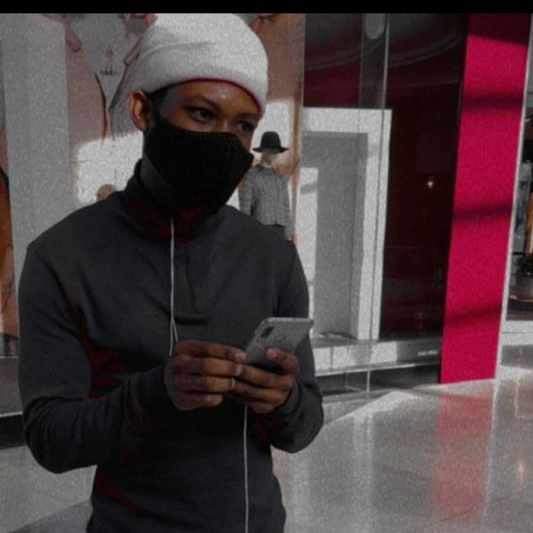 Real_KingRoy's tweet photo. #NewProfilePic https://t.co/lrqfZJZKpz
