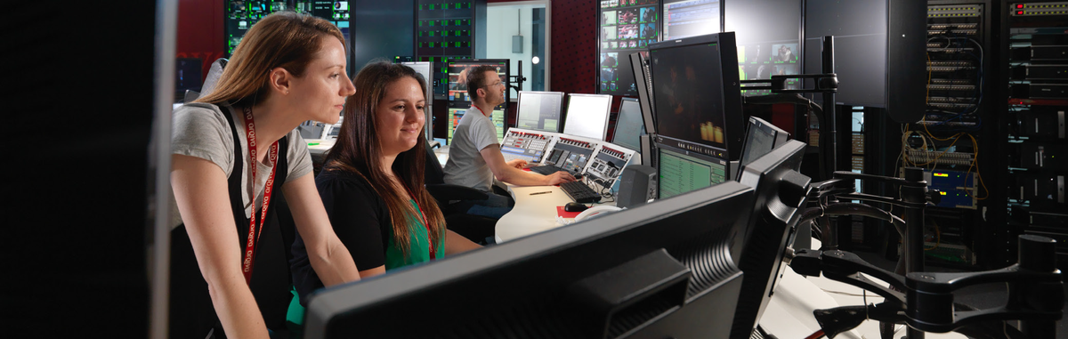 Real work-based experience. Comprehensive training. Start your career as an Apprentice Service Desk Analyst at <a href="/Arqiva/">Arqiva</a> and make an impact from day one. bit.ly/324xuFe #Huddersfield #Apprenticeship