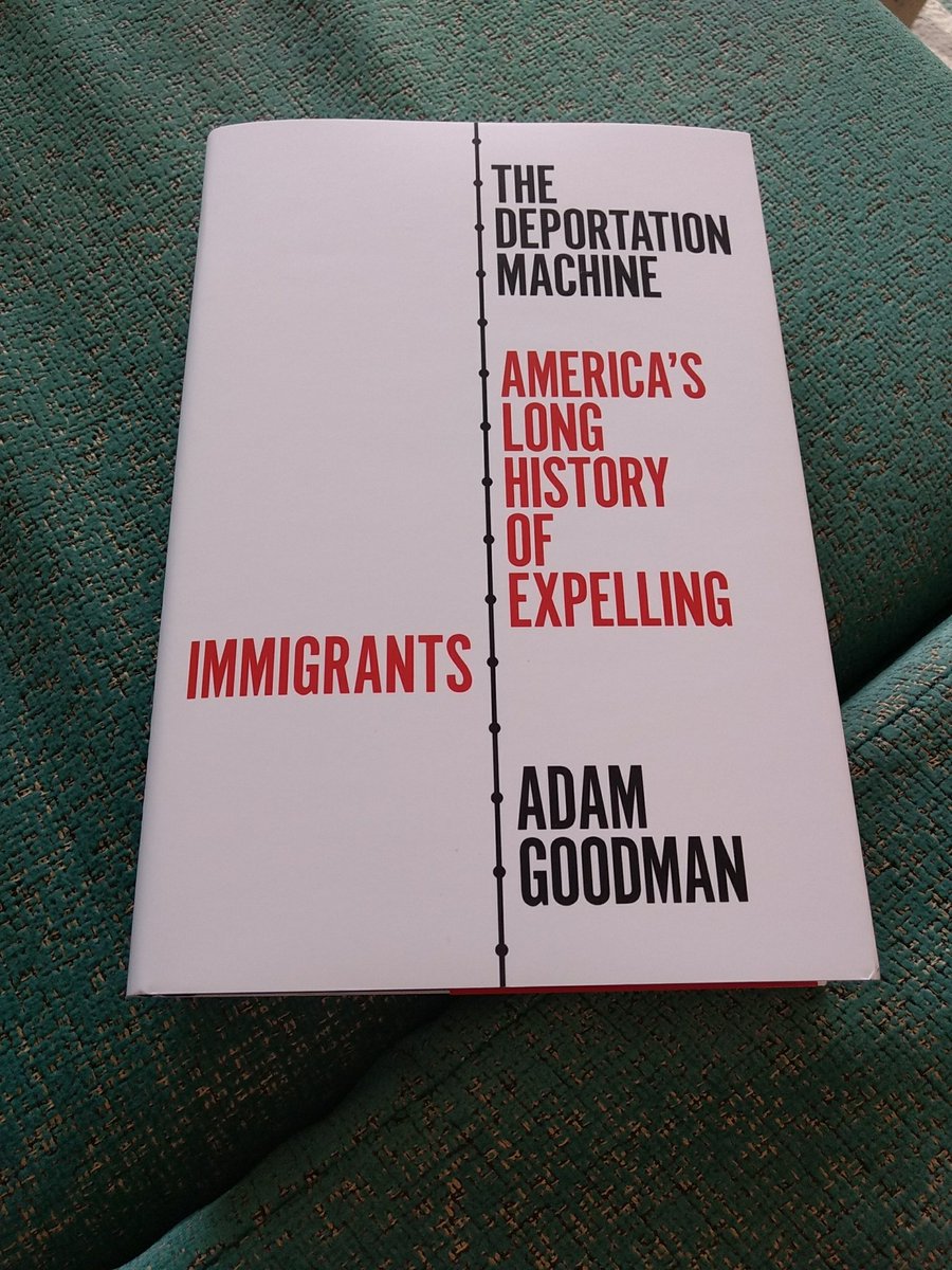 Acaba de llegar!!! Y promete. Mucho que aprender. #próximaLectura #AdamGoodman #TheDeportationMachine #NeverStopLearning