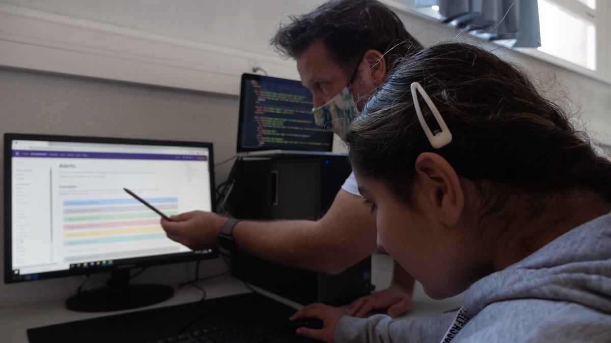 adeproubaix's tweet photo. 📣chéquiers été  📣

Horaire : 9h30 / 10h30 le mercredi et le vendredi☀️

📍 Créer toi-même ton site internet en apprenant la base du #code informatique.

📍 Découvre la création #3D et imprime tes propres objets.

‼️renseignements ici :
https://t.co/iEW64Azvgd…/…/chequier-ete/ https://t.co/bPokpUR0ZO