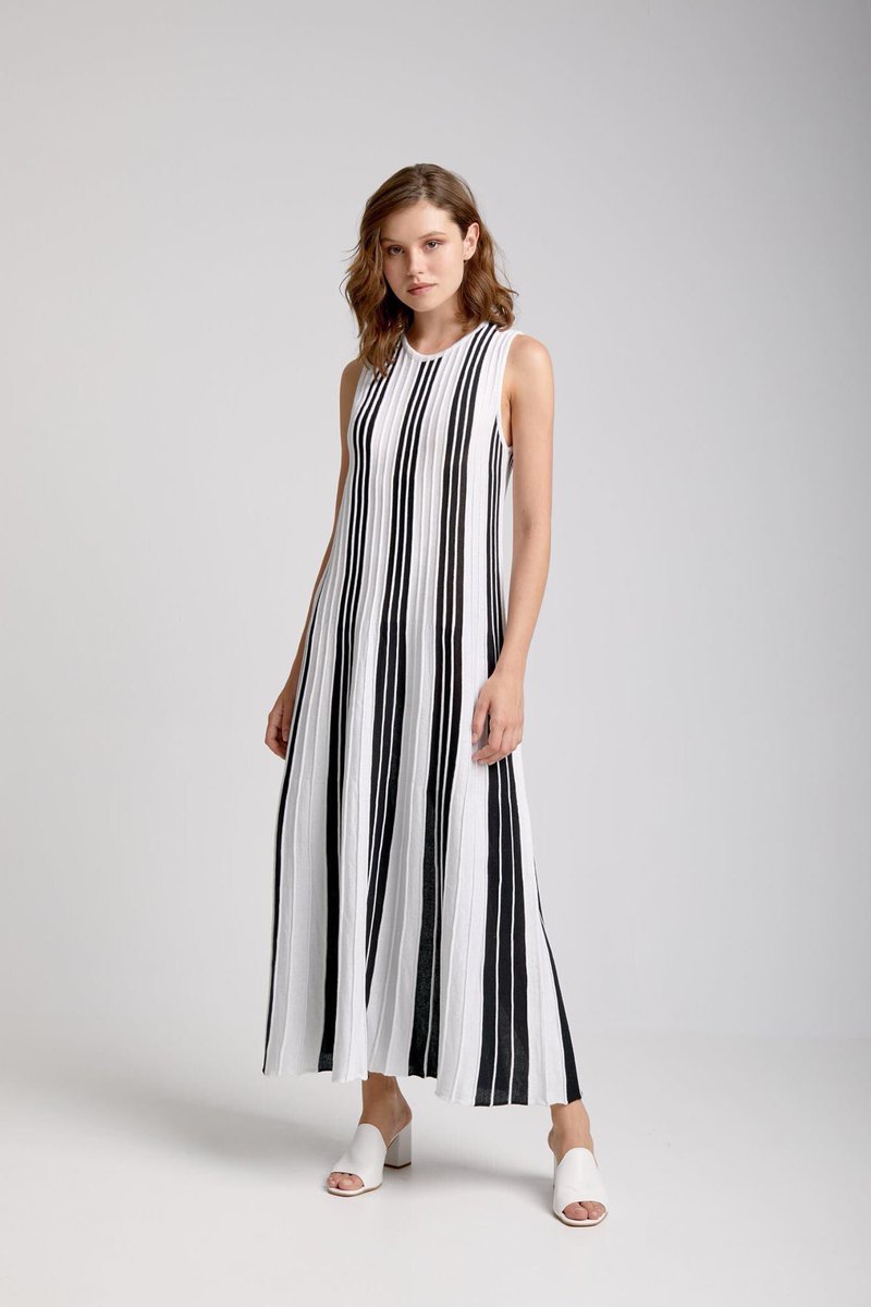ventdunord1's tweet photo. #ventdunord #adressadors12 #mar8 #boutique #verano https://t.co/00V0QbF4Kt