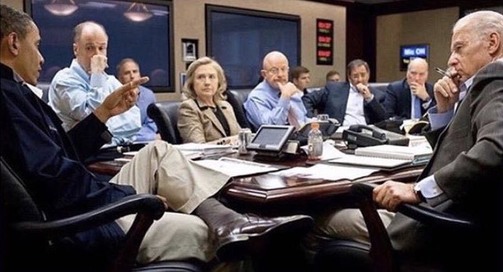 StefSimanowitz's tweet photo. 1. What if we removed men from political photos.

A thread &amp; photos via @TheWomensOrg. https://t.co/T7XdL2n7PO