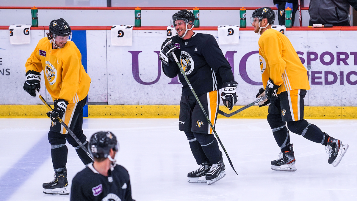 penguins's tweet photo. Today is a good day. A very, very good day. https://t.co/dYN75dEaJe