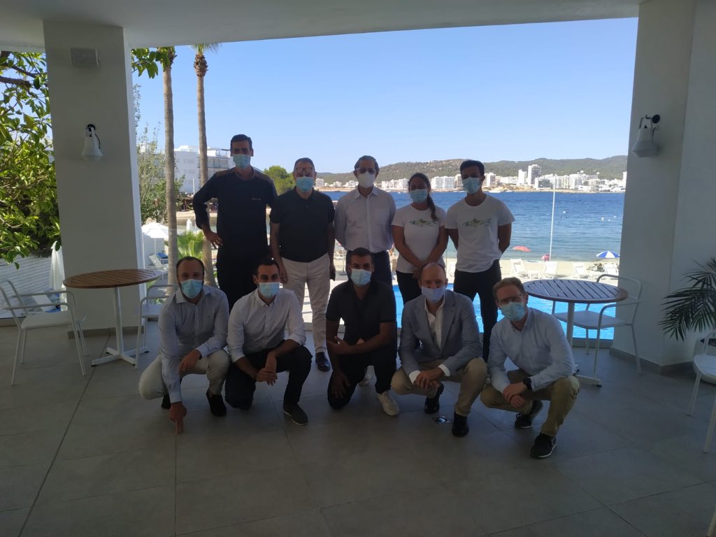 Hoy reabriendo en #Ibiza . Con propuestas nuevas en nuestros hoteles ! Rebranding a <a href="/InnsidebyMelia/">INNSiDE by Meliá</a> , reformas espectaculares en #solbeachhouseibizay en <a href="/MEIbizaHotel/">ME Ibiza</a> y disfrutando de los equipazos de <a href="/MeliaHotelsInt/">Meliá Hotels International</a> #meliaspain