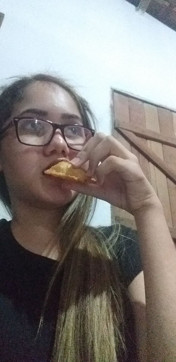 Viic_Bbraga's tweet photo. Eu na live de kevi jonny hoje : #livekevijonny
@eukevijonny  @donaullynha https://t.co/q7xJiqQQ9L