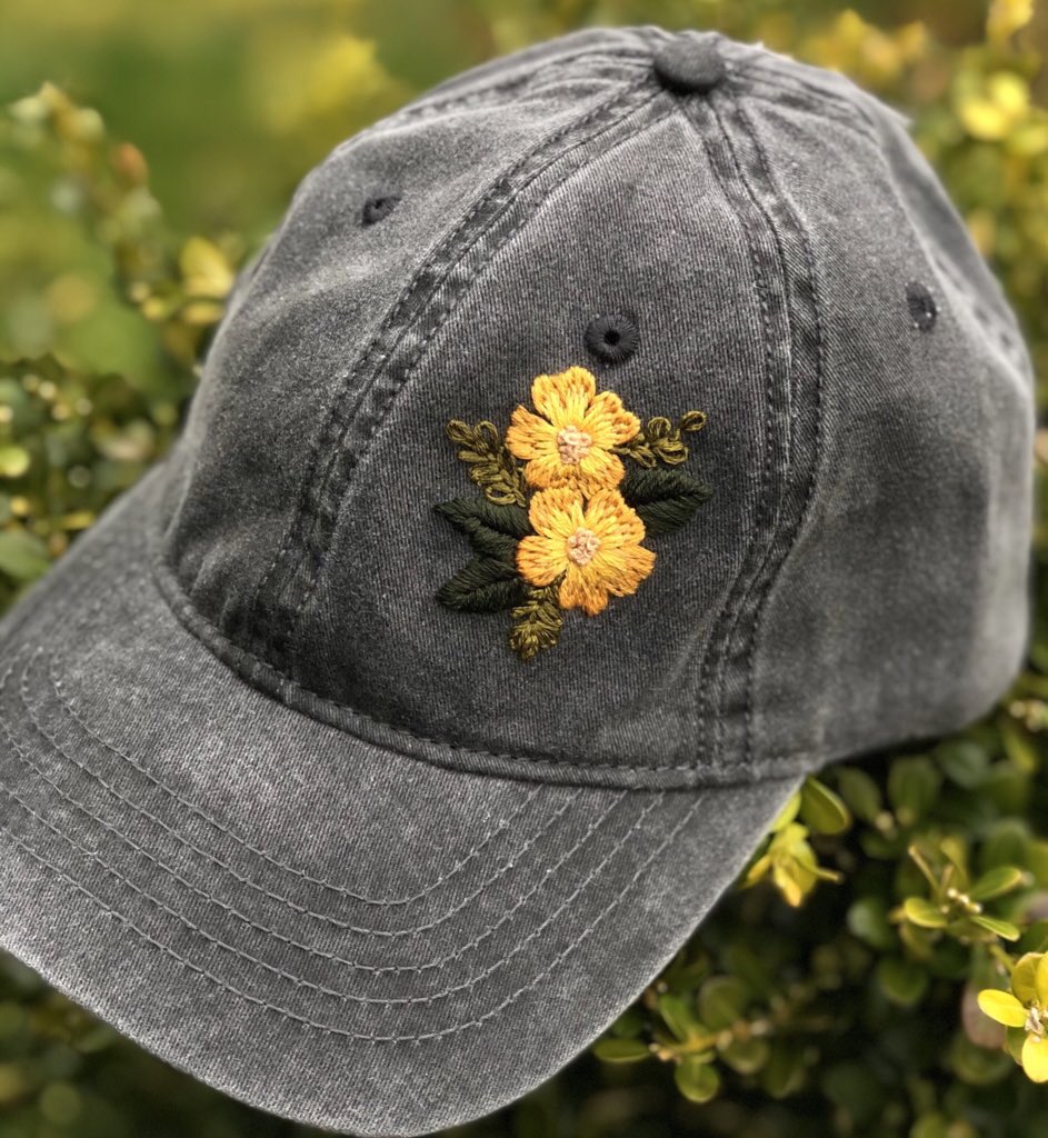brandee_annie's tweet photo. 🌸 2k GIVEAWAY 🌸
1 winner will get a custom embroidered floral hat (examples pictured) 🧵🧢

TO ENTER:
✨ Follow me
✨ RT this post
✨ Tag a friend in the comments 
(Each tag is an extra entry)
✨ US only 

Winner will be picked on Sunday July 26th at 5:00pm PST 🌸✨ https://t.co/l0kwPG2831