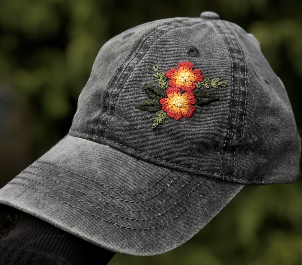 brandee_annie's tweet photo. 🌸 2k GIVEAWAY 🌸
1 winner will get a custom embroidered floral hat (examples pictured) 🧵🧢

TO ENTER:
✨ Follow me
✨ RT this post
✨ Tag a friend in the comments 
(Each tag is an extra entry)
✨ US only 

Winner will be picked on Sunday July 26th at 5:00pm PST 🌸✨ https://t.co/l0kwPG2831