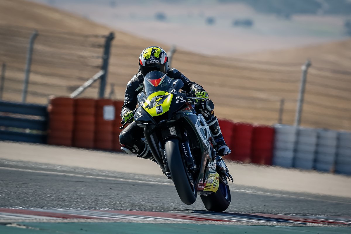 GasssRacingTeam's tweet photo. Finalizados los entrenos libres, con la mirada puesta a los cronometrados de mañana y primeras carreras del fin de semana!!🤩💪👍
🏍 Máximo Martinez, Juan Antonio Conesa, @Nil_Roig_48  y @Rodri_R47 ✊✊
@alicantemotor  @GALFER_brakes @motorexspain  @ITR_racingparts  @DanrowRacing https://t.co/KfPpfZr48K
