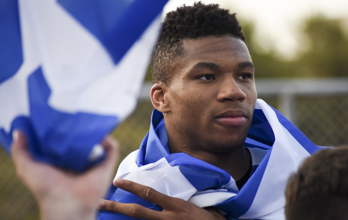 harris_stavrou's tweet photo. "I was born in Greece, i've never been to Nigeria. I went on a greek school with my friends, i lived in a greek neighborhood, i never left the country until i was 18. Greece was all i knew".

Δεν έχει θέση στην Ελλάδα ο ρατσισμός. Δεν έχει θέση πουθενά στον κόσμο. Στο 2020 ζούμε. https://t.co/dcOPfm9HmJ