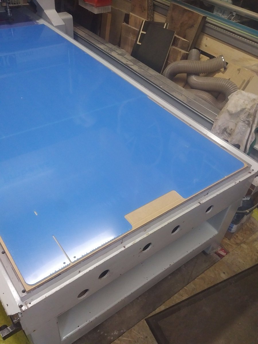 TimberArtCnc's tweet photo. #acryliccutting  how did you know, you could do that ? Well no one said I couldn't.
Down spiral cutter no uplift. https://t.co/S20WyPPpJL