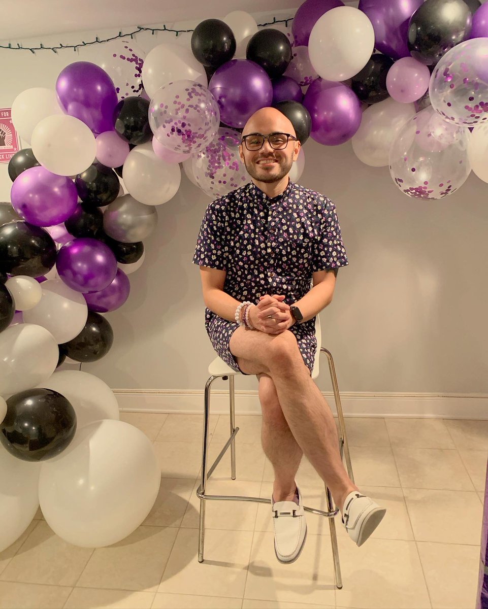 gregorycendana's tweet image. #Flashback to my first ever Zoom #birthday. Grateful to all my family &amp;amp; friends who joined the celebration &amp;amp; donated to the #Undocufund. If you didn’t know, purple is my favorite color. 💜🤍🖤 #fbf #FlashbackFriday