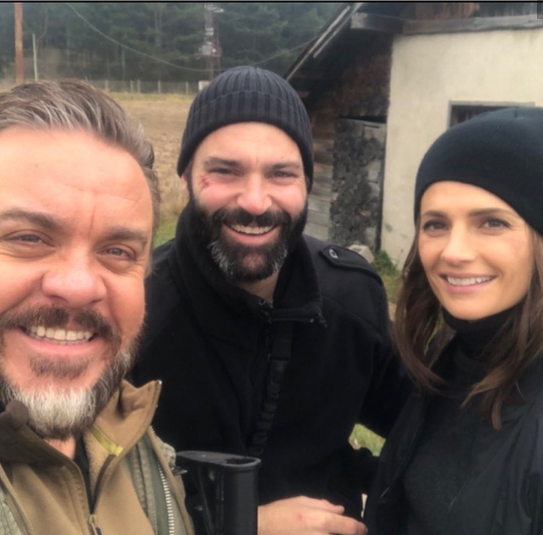 absentiaespana's tweet photo. 📷 @leeboardman IG: #ABSENTIABTS @absentiaseries #Absentia T2 @Stana_Katic #StanaKatic @mattlenevez #AbsentiaSeason2 https://t.co/yi47a1sSie