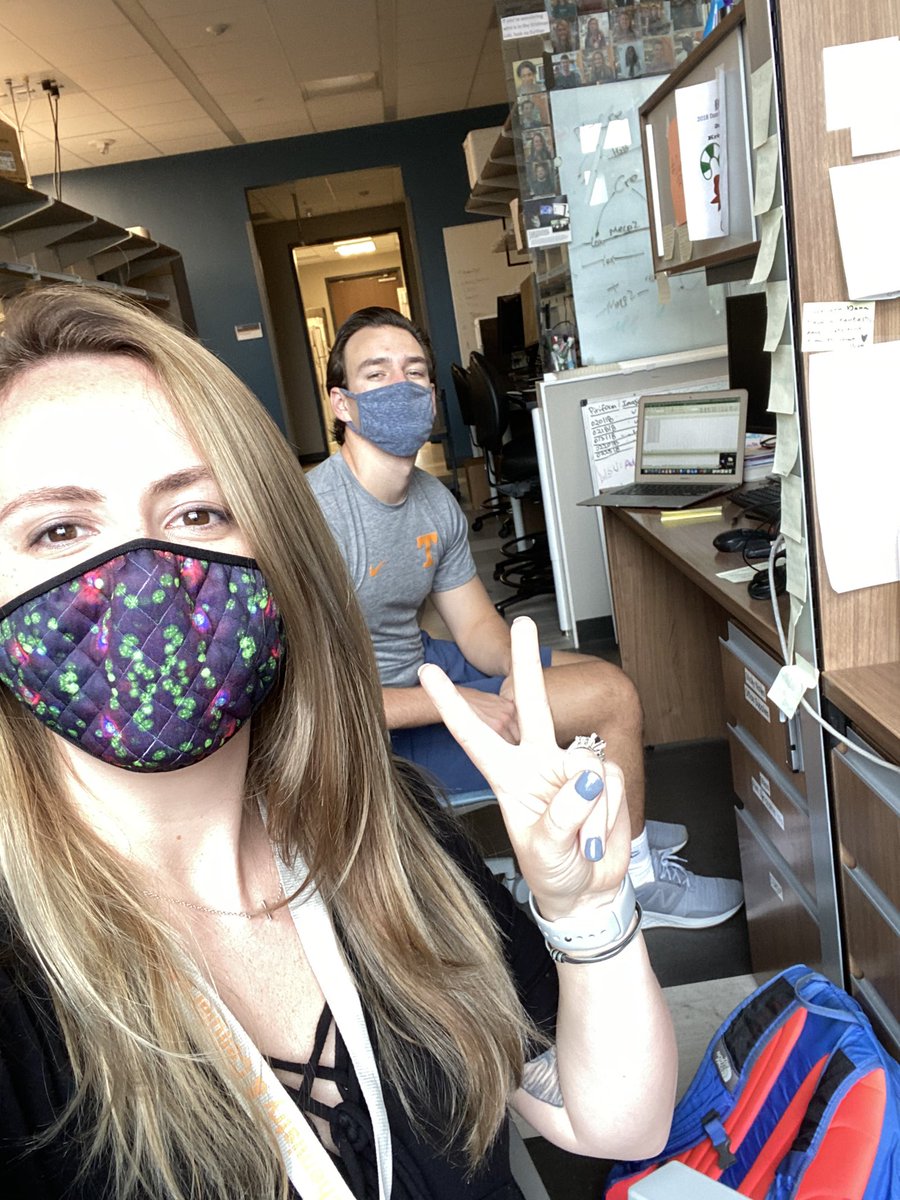 LayoDana's tweet photo. Getting back into the swing of things here @UTKnoxville ! #SociallyDistancedScience #ScienceMask #DisinfectEverything https://t.co/ks1PiREHkj