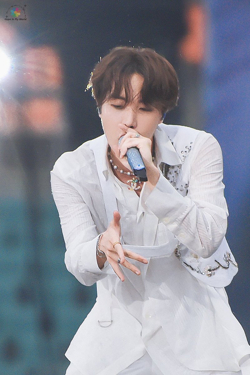 Tae_VVante's tweet photo. π€β¨π¦
#Hoseok #JHOPE #HopeWorld #μ μ΄ν #μ νΈμ #νΈλΉ #BTS #λ°©νμλ
λ¨ #VBtsM @BTS_twt
πΈ @Hope_InMyWorld β¨ https://t.co/2FQRk1TFm8
