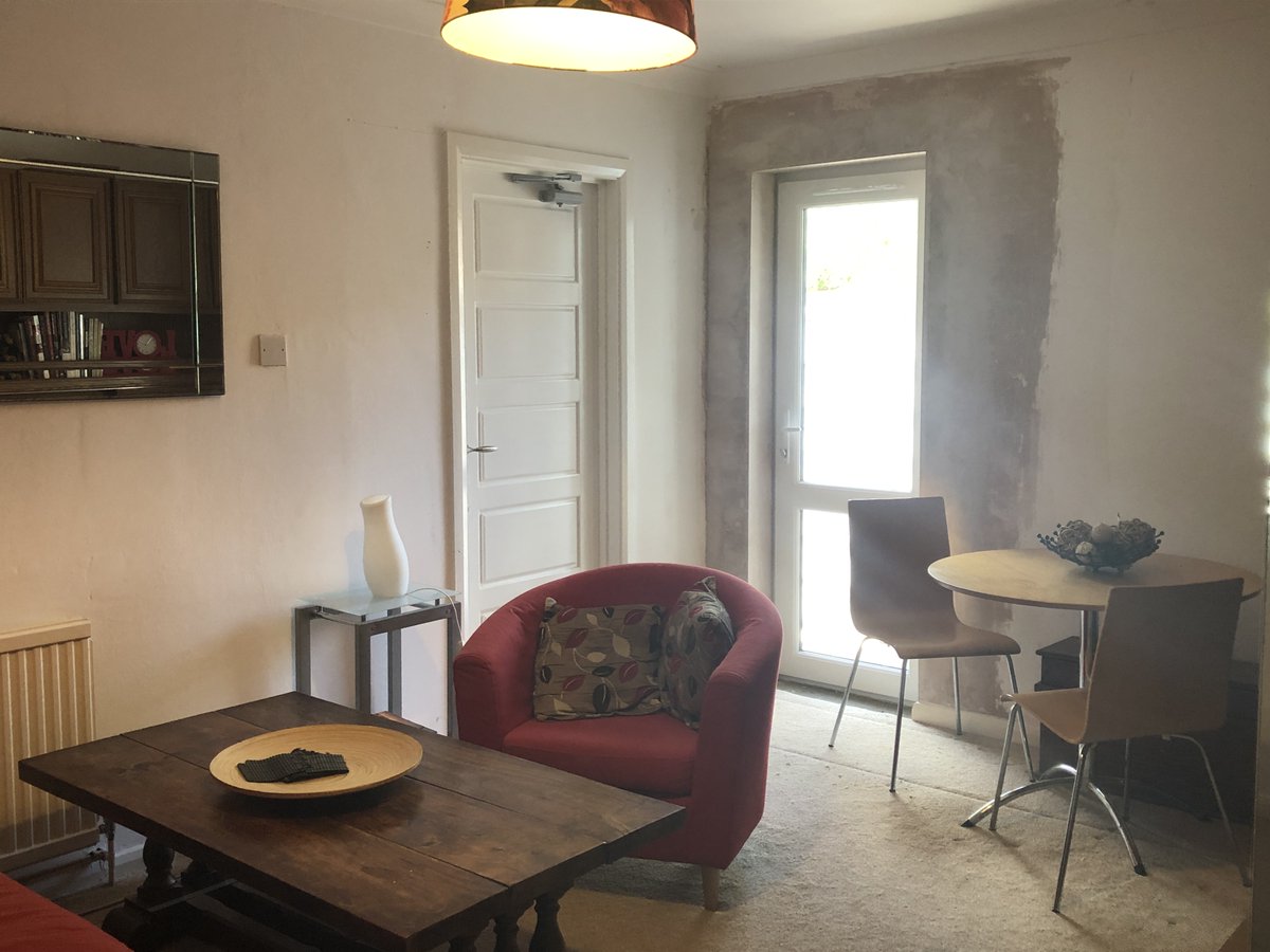 Let there be light! After months of delays the living room at Mistletwo has a glazed door with trickle vent. This means we now have official sign-off of the project. The re-decorating is in progress and will be completed very shortly. #countyrooms