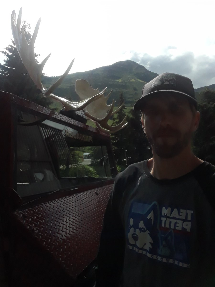 Alaskaoutside's tweet photo. "The Mountains are calling and I must go"!!!
#Alaska
#getoutandplay 
#Girdwood https://t.co/SMjsiG6RPp