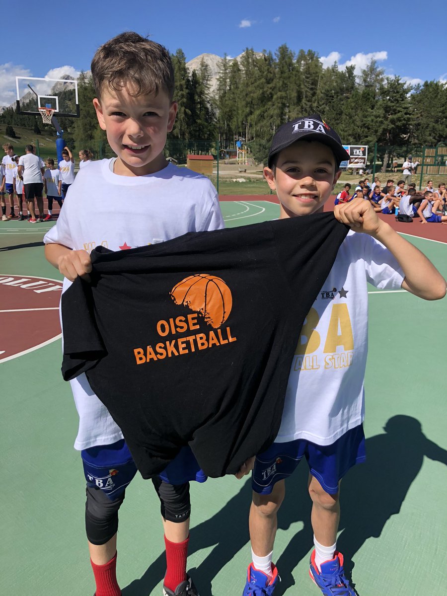 Maxdass's tweet photo. #oiseup deux joueurs made in 60 All Stars du camp TBA !
Mahobde Gouvieux et Timéo de St Léger @basketoise https://t.co/DJ9MpUZX48