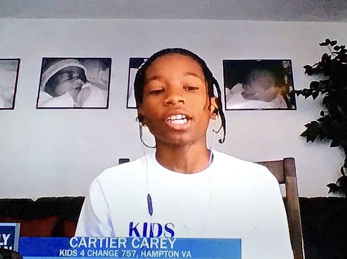 LorimarieWillis's tweet photo. This a true HERO. family w/5 siblings set up lemonade stand with snack & made up to $4500 to buy diapers, wipes, clothes & other baby essentials 2 hands out to new moms that can’t get out cause of #Covid @KellyRipa @RyanSeacrest @KellyRipa @LiveKellyRyan #kids4Change https://t.co/6aMq7gJBnz