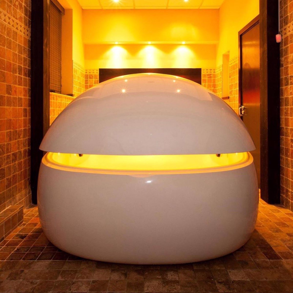 floathouseire's tweet photo. Your pod awaits!        #floatationtherapy #naas #ireland #mentalwellness #kildare #destress #meditate # https://t.co/dRteG4XcsN
