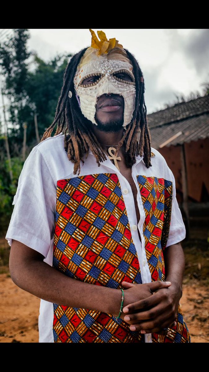 rinconsapiencia's tweet photo. 'Malícia' já está disponível nas plataformas digitais! Já ouviu? Às 18:00 é o lançamento do clipe no meu canal no YouTube. Ay ay! #MalíciaManicongo #Afrobeats
.
.

📷 @betomacedo https://t.co/9z14UzmwoF