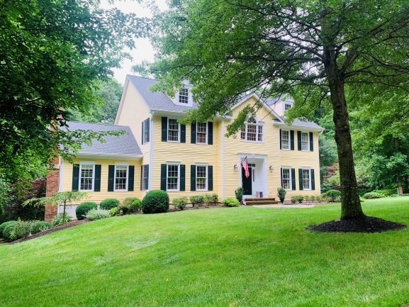KLSIR1's tweet photo. New this Week at Kienlen Lattmann. For more details on these exceptional homes and others please visit https://t.co/nSUmNQPYtk

4 Byram Court, Mendham
8 Yardley Road, Mendham
161 Deer Ridge Road, Basking Ridge
996 Papen Road, Bridgewater

#homeforsale #sothebysrealty https://t.co/OMv9MLKXfV