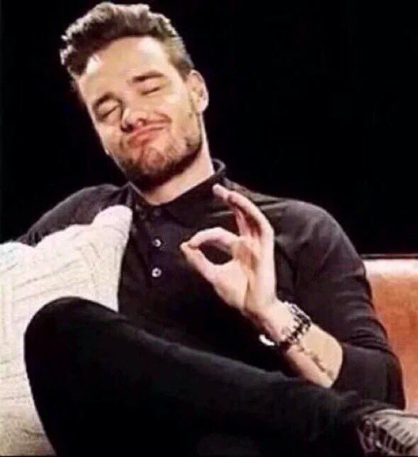 RoseGeorgea's tweet image. The boys when they see it trending
#freeinfinity #infinityleaked