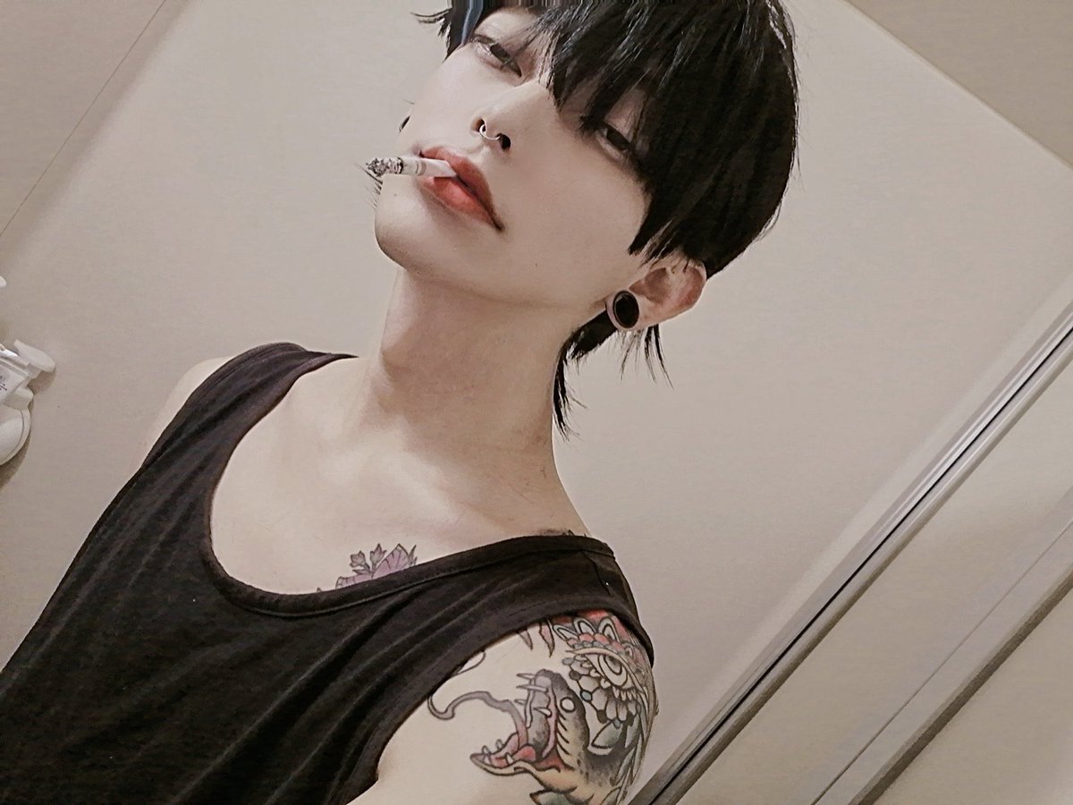 xono01's tweet photo. ぜんぶかっこいいけど特にこれがすき､､､はぁかっこいい😿 https://t.co/2Q5evWiGtQ