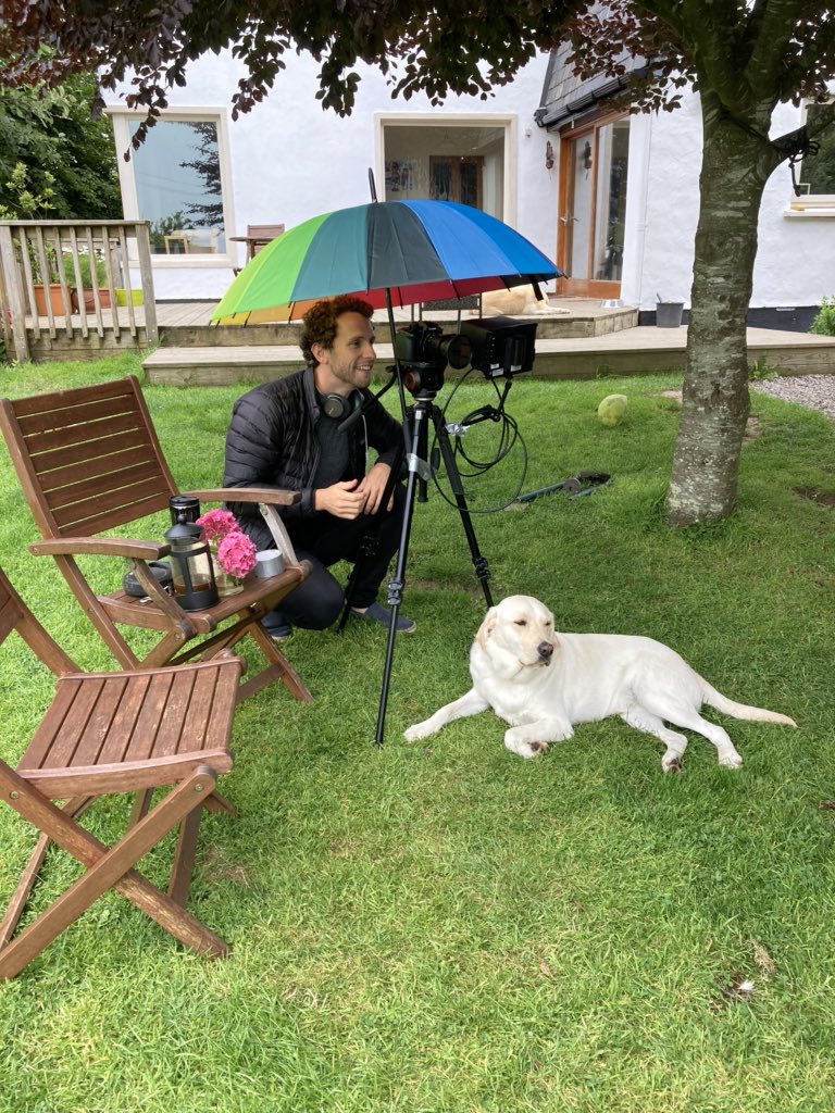 mickkellygrows's tweet photo. Dogs are clever.. #howfoodgrows #giy #filmingInTheRain https://t.co/aJbQuhokjk