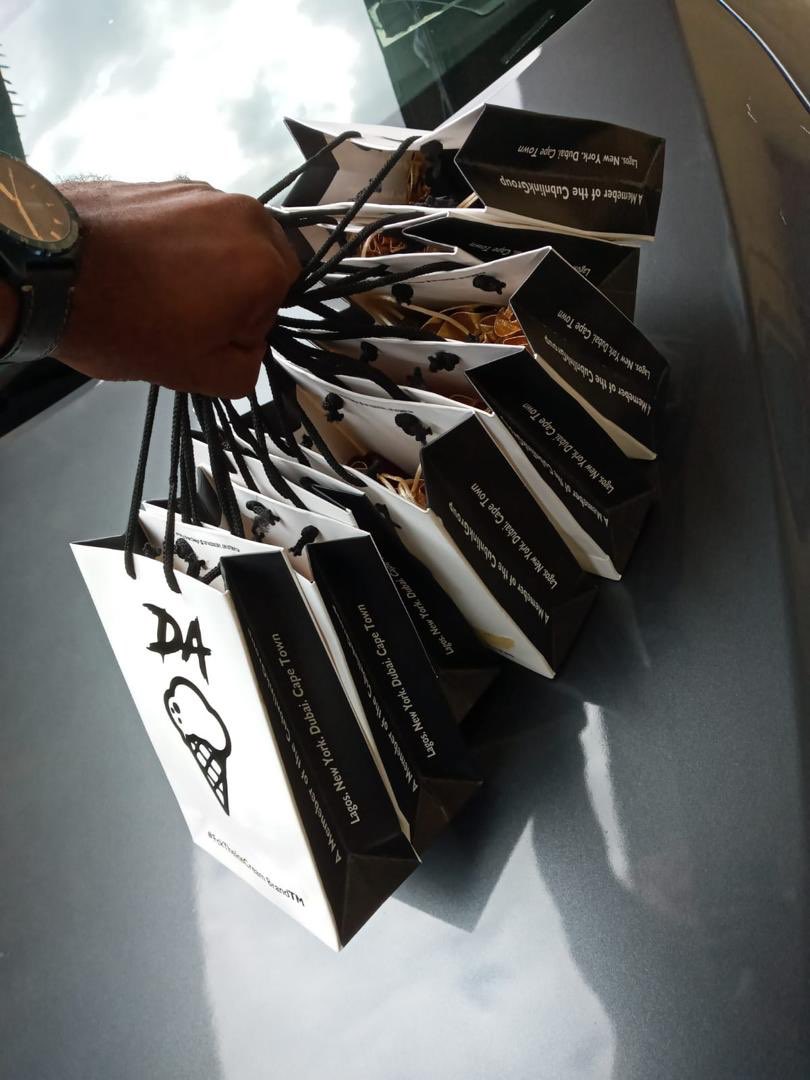 TheIceCreamCol1's tweet photo. Out and about 
#IkeXEnchanteXEnchantress
-----
To place an order, please send a DM 
Perfume oil - ₦7,000
Hair mist - ₦5,000
-----
Delivery details 
Lagos mainland - ₦1,500
Ikorodu/Festac/lekki - ₦2,000
Aja/Sangotedo - ₦2,500
Outside Lagos - ₦3,000 https://t.co/36Y6lIYiwv